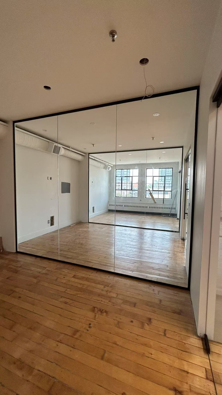 
    Glass Entrances image 19