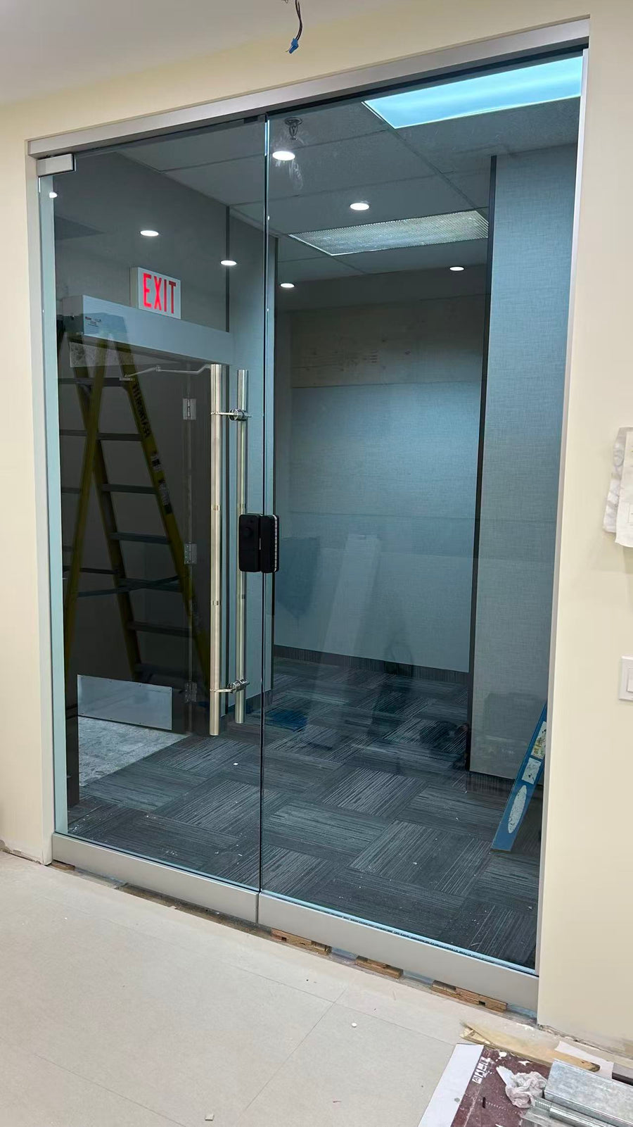 
    Glass Entrances image 23